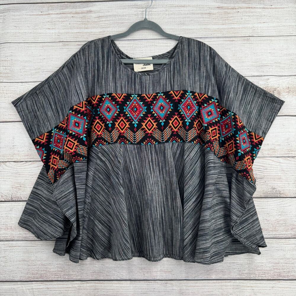 Savanna Jane Aztec Southwest Oversized Poncho Blouse Womens 1x/2x Black Gray NEW